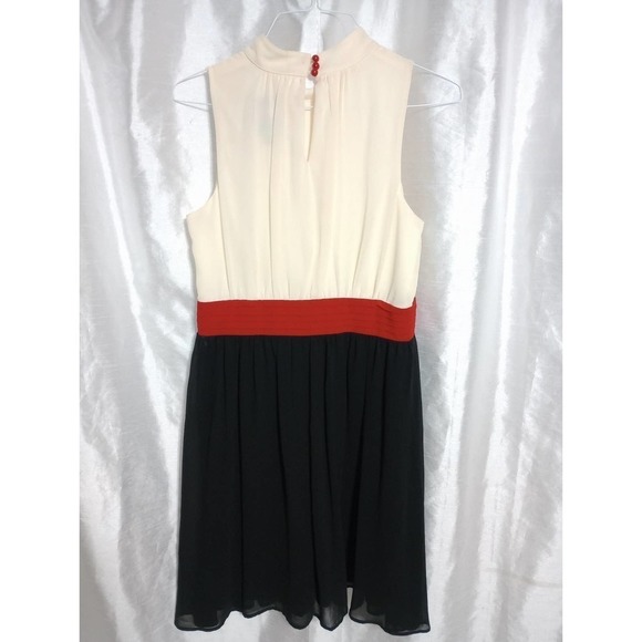 Classy FERVOUR Black Red Ivory Party Dress w pearl buttons - Picture 5 of 9